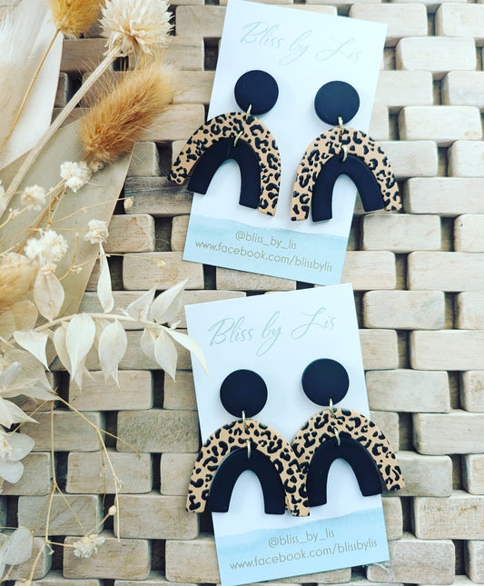 ARCH LEOPARD DANGLES