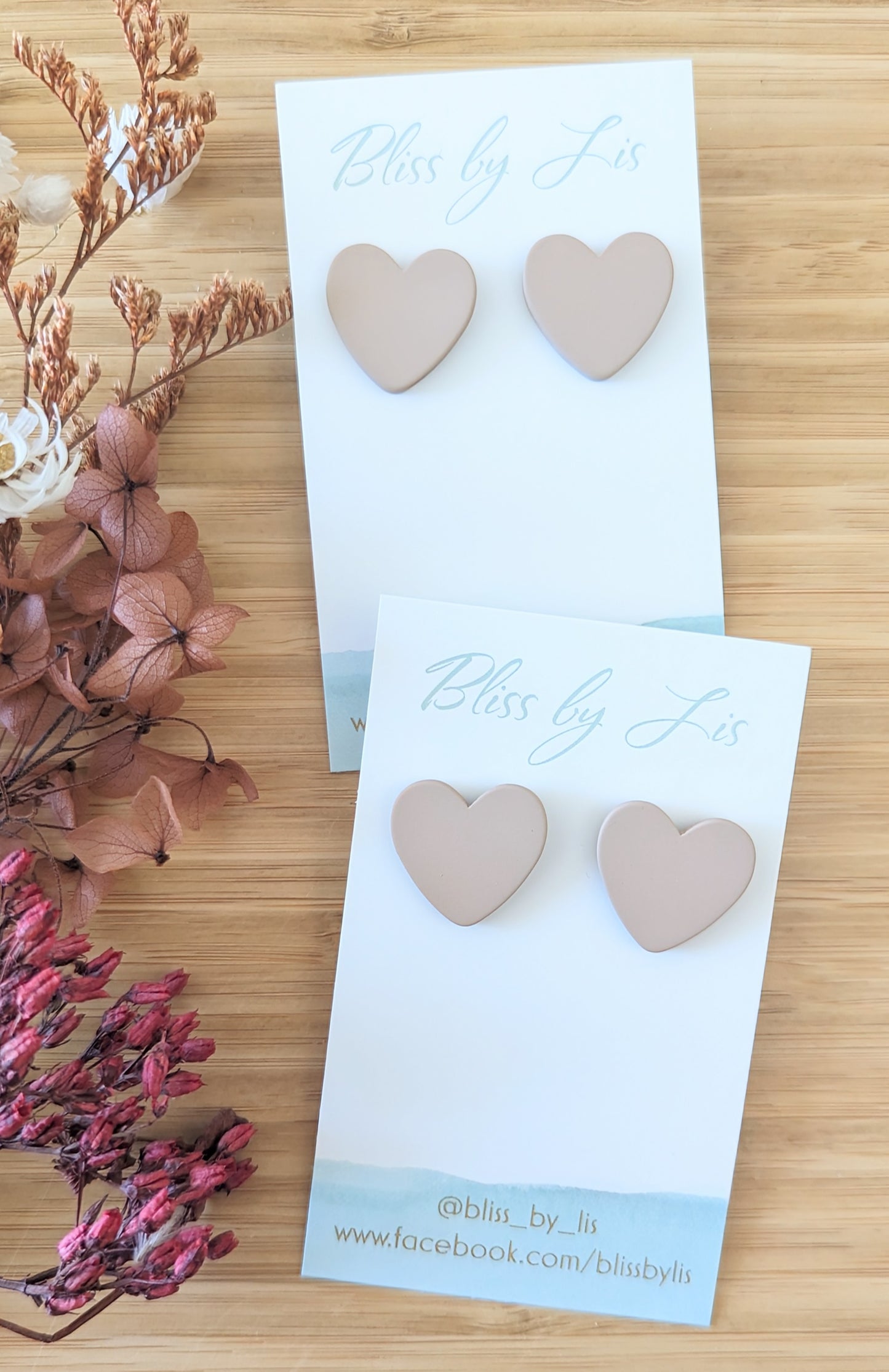 DOVETAIL GREY HEART STUDS