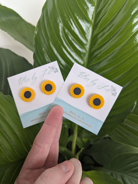 SUNFLOWER STUDS