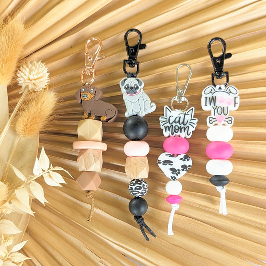 DOGGO AND CAT MUM KEYCHAINS